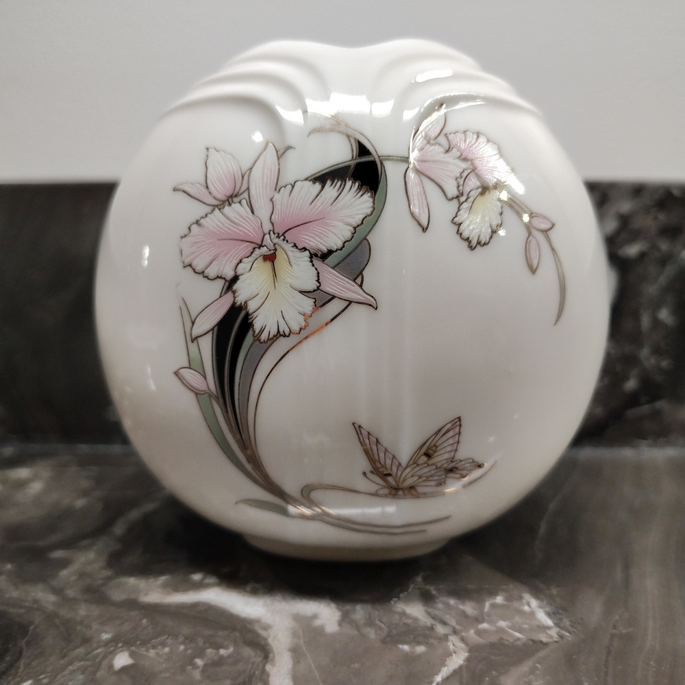Elegant White Vase with Pink Floral Design. Perfect Condition. No Chips, Dings.